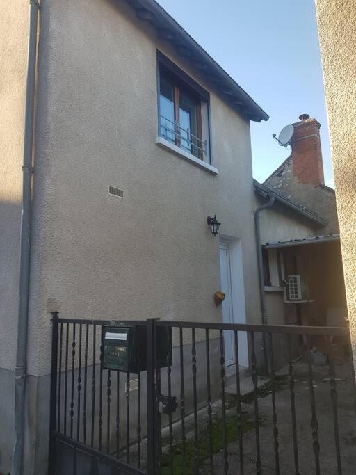 Chez Nino Wifi Gratuit Villa Beaulieu-sur-Loire Exterior photo
